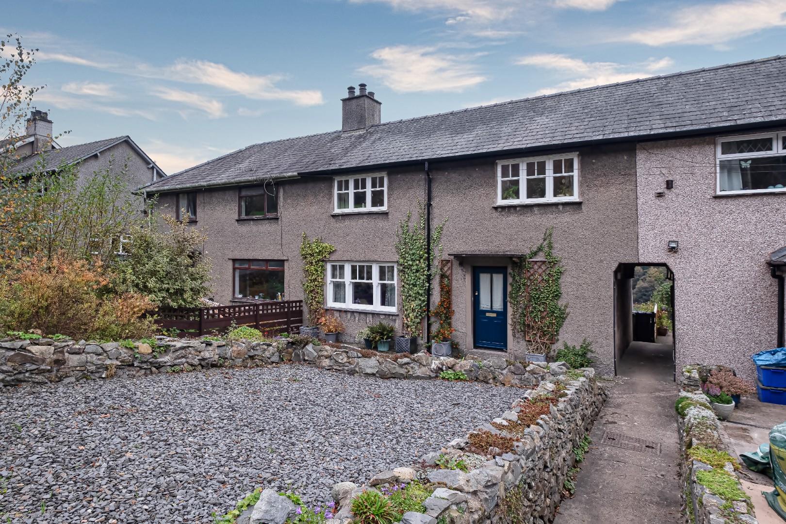 3 Brow Side (1 of 15).jpg